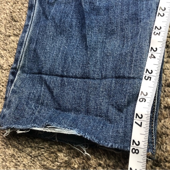 Old Navy Women’s Blue Distressed Denim Mid Rise Boyfriend Jeans Size 16 - Picture 14 of 14
